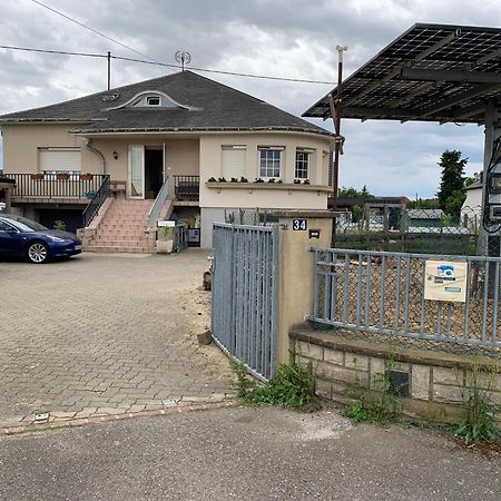 Gite Cedric Reiningue Exterior photo